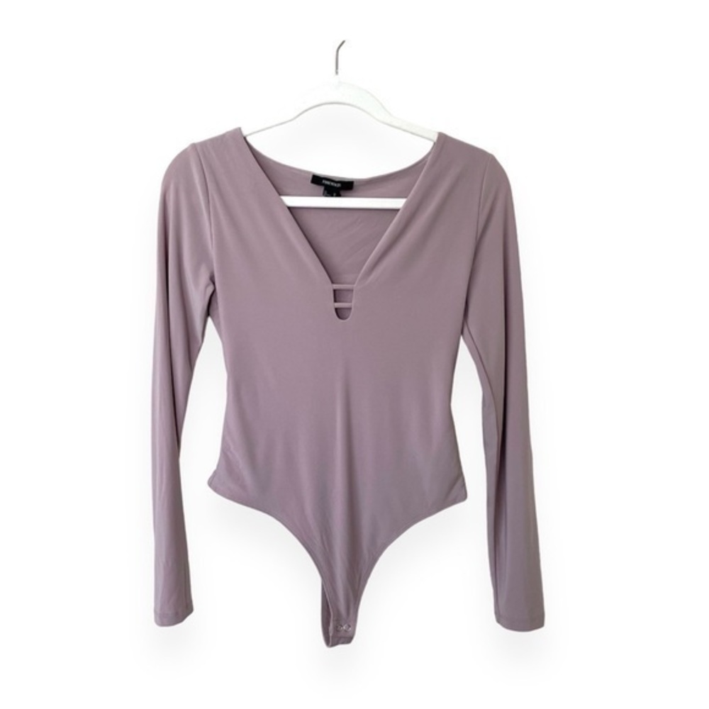 Forever 21 Cutout V-Neck Long Sleeve Bodysuit Size M